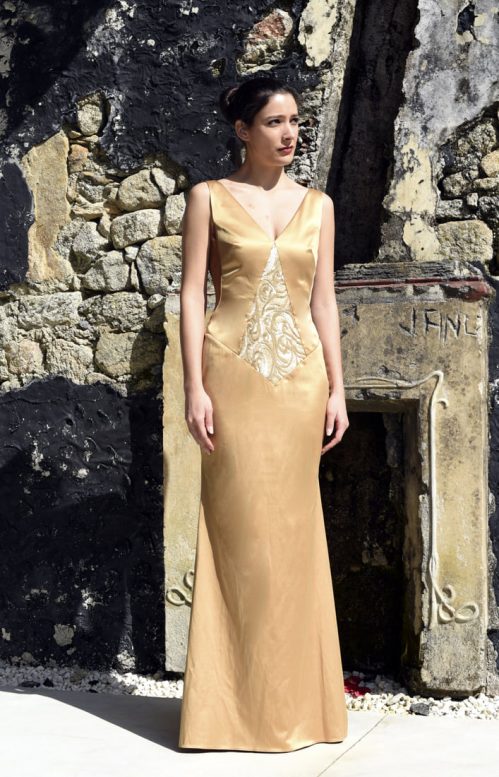 Vestido joya fiesta largo saten tejido lentejuela dorado escote pico