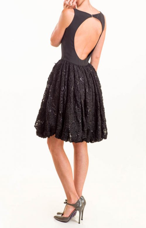 Vestido corto Clorine de cocktail negro en tejido crepe mate bordado con lentejuelas color negro brillante - Javier Barrio Couture