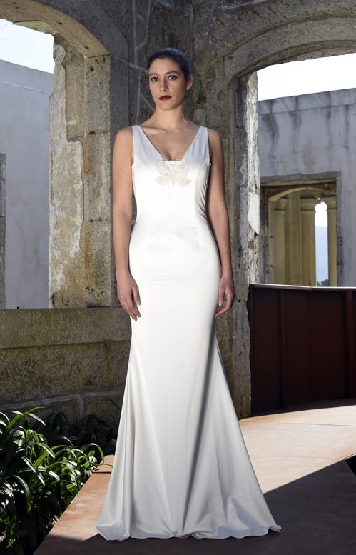 Vestido de novia Ava con corte sirena y encaje de Camariñas - Javier Barrio